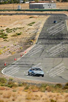 media/Oct-18-2025-Extreme Speed (Sat) [[d6d7e1fef1]]/Group 3 Purple/Session 3 (Turn 1)/